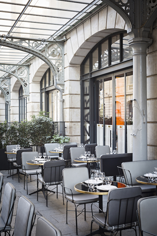 Ouverture de la nouvelle terrasse du restaurant LAZARE sur le parvis de la gare Saint-Lazare